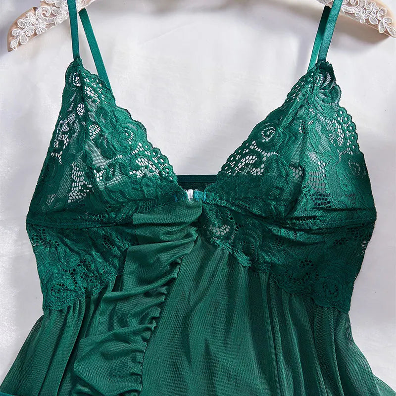 Lindo e delicado conjunto de lingerie esmeralda com renda